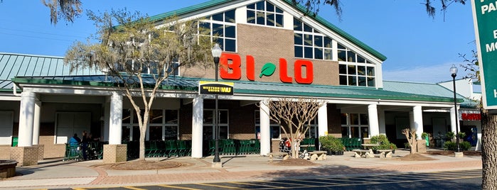 BI-LO is one of Kellyさんのお気に入りスポット.