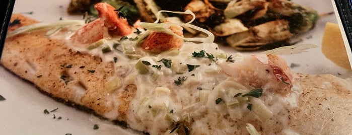 Pappadeaux Seafood Kitchen is one of from the South to your mouth.