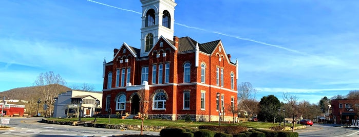 Blairsville Town Square - Old Union County Courthouse is one of Blairsville, GA.