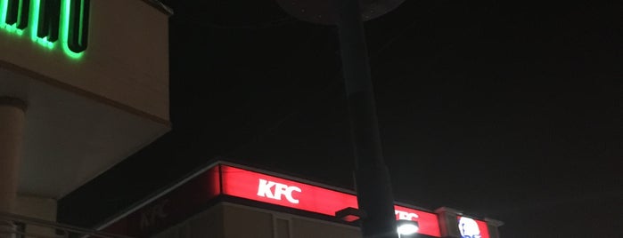 KFC is one of Un pequeño Top de los Restaurantes.