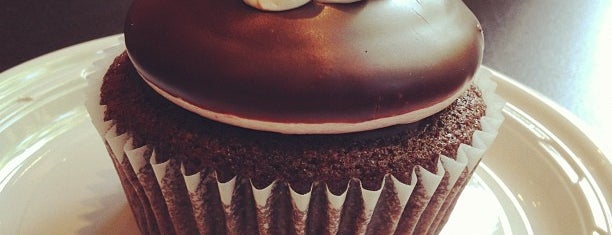 Swirlz Cupcakes is one of Favorite Sweet Spots.