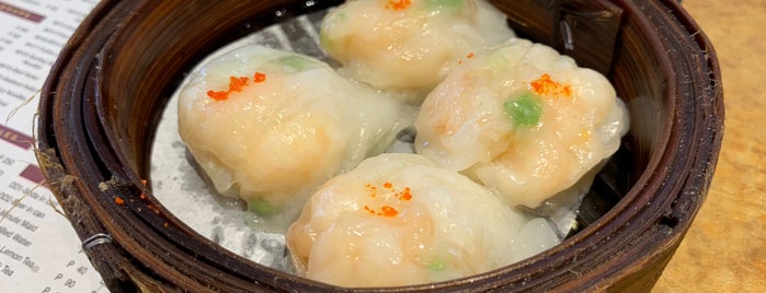 Yang Chow is one of 20 favorite restaurants.