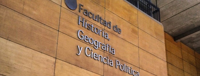 Facultad de Historia, Geografia y Ciencia Política UC is one of Macul.