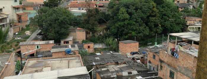 Favela do Índio is one of Locais rotineiros.