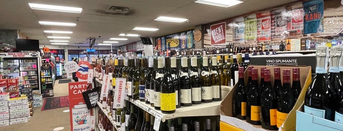 Central Avenue Liquors is one of Beer places, MSP.