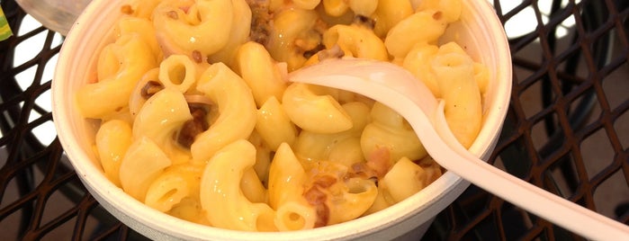 Max n Cheese is one of The 10 best value restaurants in Cedar Hill, TX.