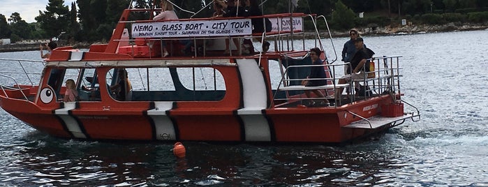 Glass Boat & Panorama Tour NEMO is one of croatia.
