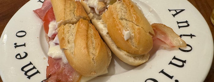 Bodeguita Antonio Romero is one of Sevilla: comidas y tapeos.