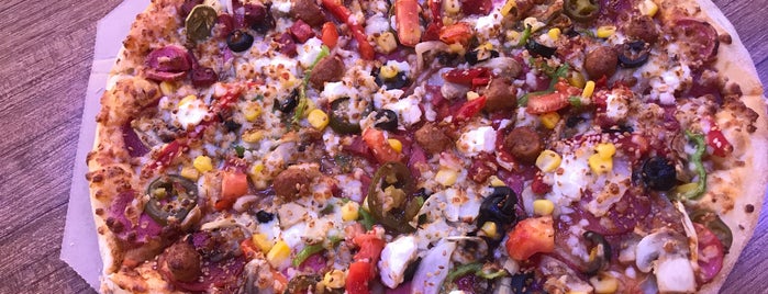 Domino's Pizza is one of Sibel: сохраненные места.