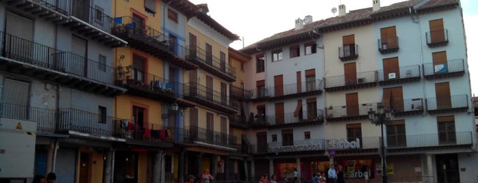 Plaza España is one of Alberto'nun Beğendiği Mekanlar.