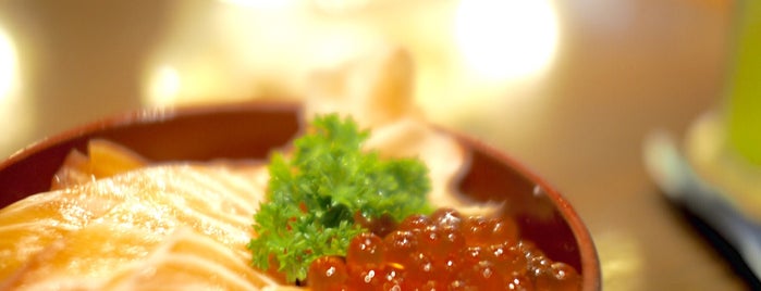 ซูชิ เด็น is one of Japanese restaurant ร้านอาหารญี่ปุ่น.