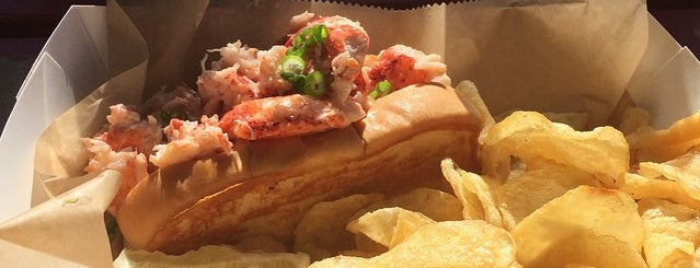 Bar Harbor Lobster Pound is one of Rando Travel Places.