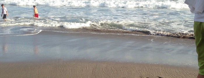 Playa Huehuete is one of Nicaragua.