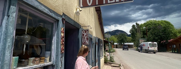 Rottenstone Pottery is one of Taos, NM.
