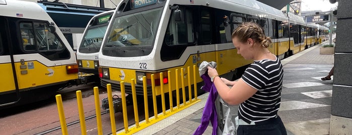 Akard Station (DART Rail) is one of Adventures.