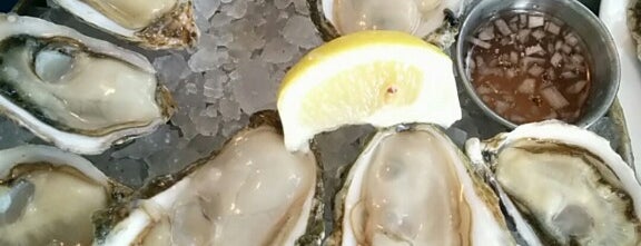 Taylor Shellfish Oyster Bar is one of Oysters.