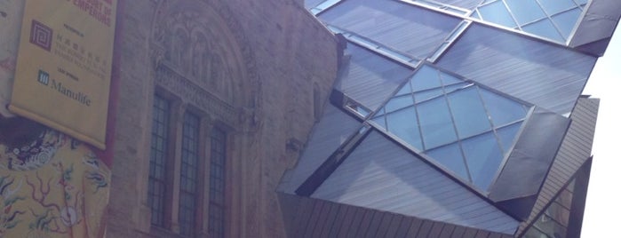 Royal Ontario Museum is one of Chyrell’s Liked Places.