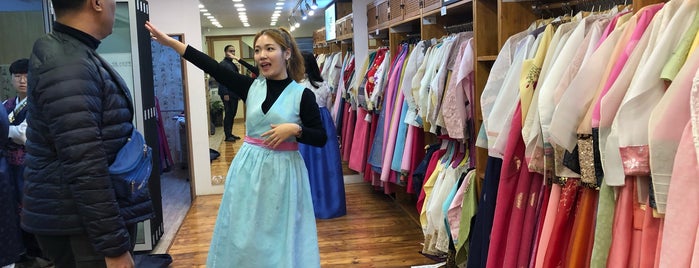 3355 Hanbok is one of Chyrellさんのお気に入りスポット.