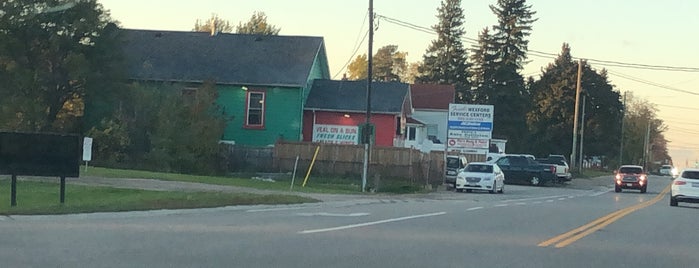 Nonno Crupi's Pizza is one of Ontario - Food to try.