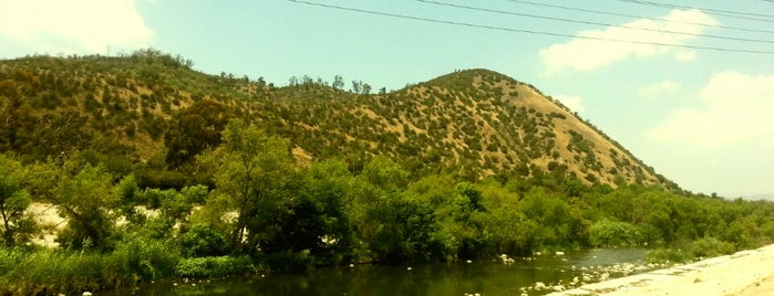 Los Angeles River is one of Tempat yang Disukai Tema.