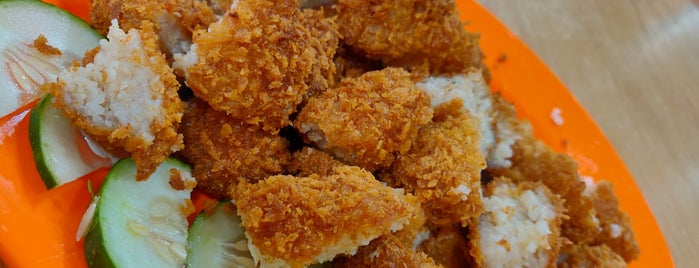 利民茶室中泰式煮炒 is one of Penang Local Food.