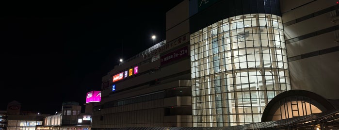 イオン 近江八幡店 is one of Off 2013.