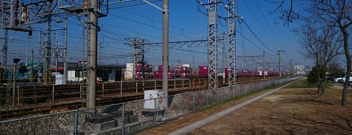 岡山貨物ターミナル駅 is one of 西日本の貨物取扱駅.