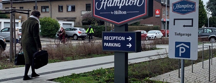 Hampton by Hilton Aachen Tivoli is one of Lugares favoritos de Sehnaz.