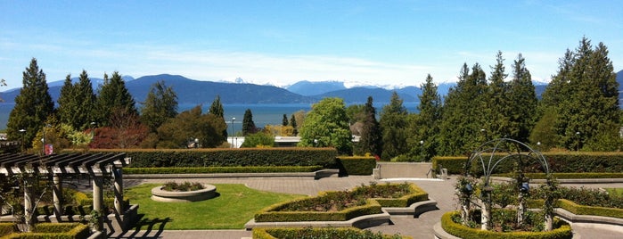 UBC Rose Garden is one of Vancouver!.