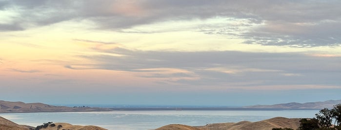 San Luis Reservoir is one of Places.