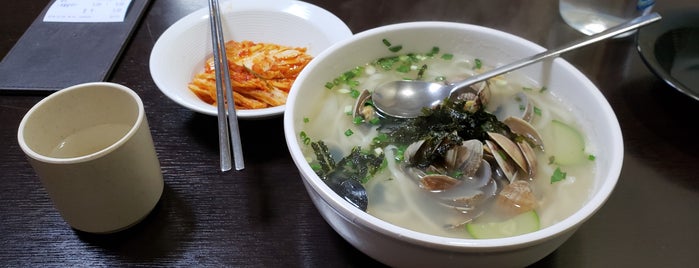 삼청칼국수 is one of 20 favorite restaurants.