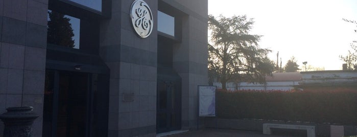 GE Florence Learning Center is one of Locais curtidos por Paddy.