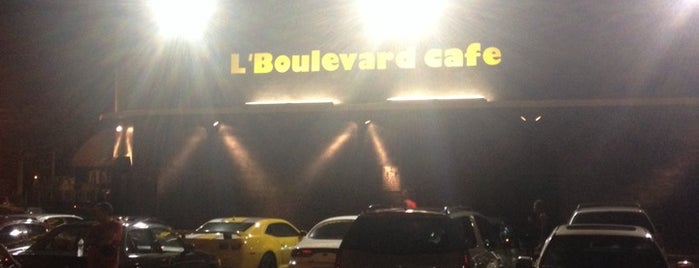 L' Boulevard Cafe is one of Lieux sauvegardés par Lucia.