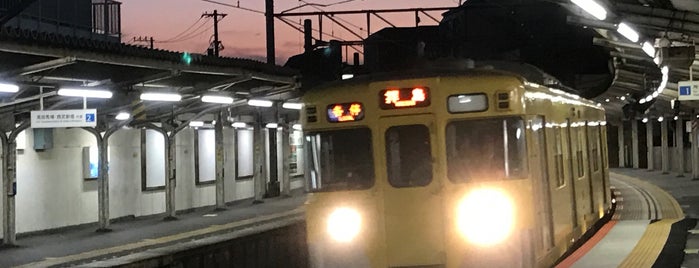 Araiyakushi-mae Station (SS05) is one of 05. 西武新宿線.