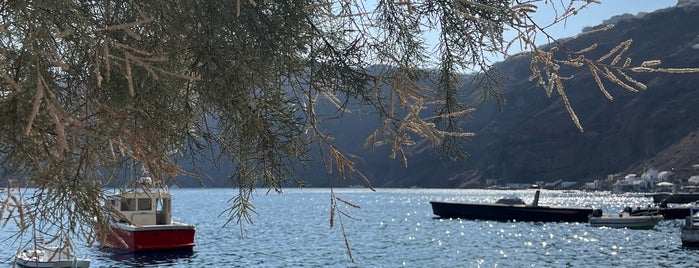 Thirassia Port is one of Santorini.