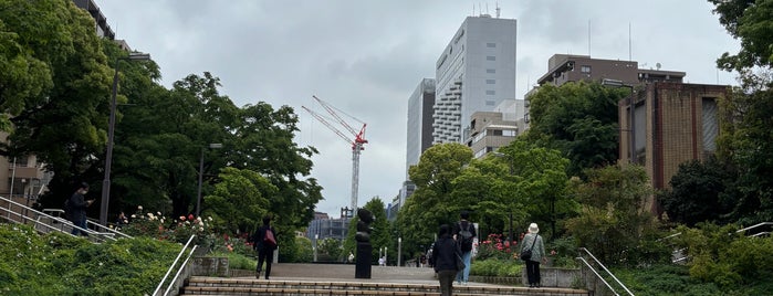 三つの部分からなるオブジェ is one of 横浜散歩.