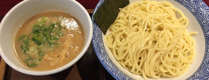麺屋まる is one of うまかったラーメン.