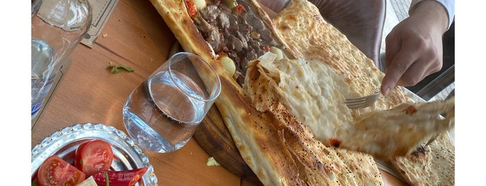 Pide Lahmacun