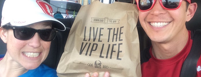 Taco Bell is one of Kimさんのお気に入りスポット.