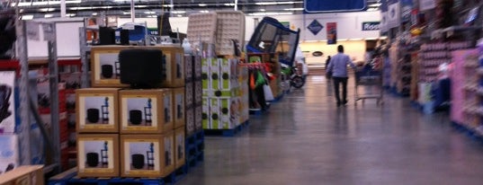 Sam's Club is one of Reynaさんのお気に入りスポット.