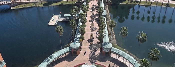 Walt Disney World Dolphin Hotel is one of US resorts (Marriott).