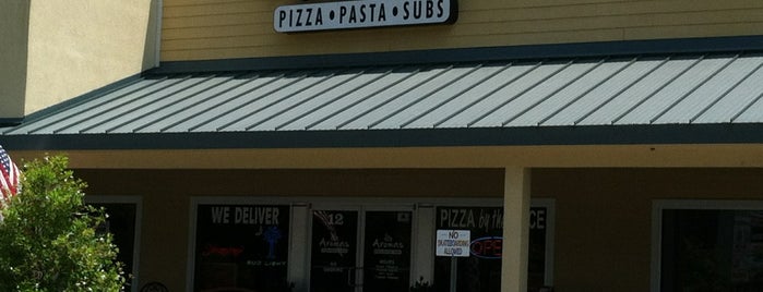 Aromas Pizza Pasta Subs is one of Gespeicherte Orte von Lizzie.