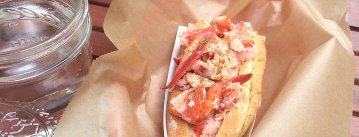 Luke's Lobster is one of The 15 Best Places for Lobster Rolls in Chicago.