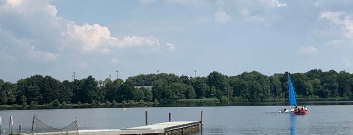 Oosterplas is one of Den Bosch.