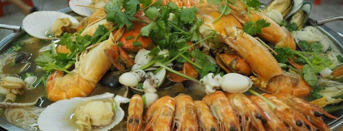 鱼鲜楼 (KLA Seafood) is one of Wishlist.