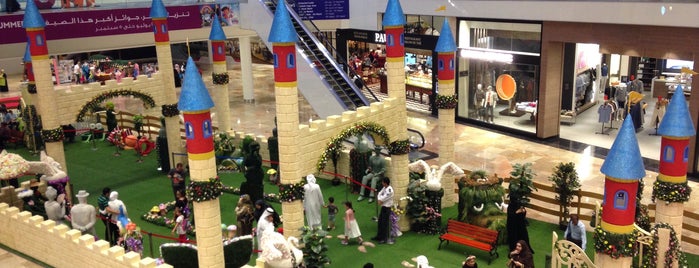 Dubai Festival City Mall is one of UAE: Outings.