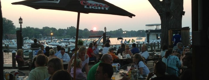 Bayside Grille is one of Waterfront TwinCities.