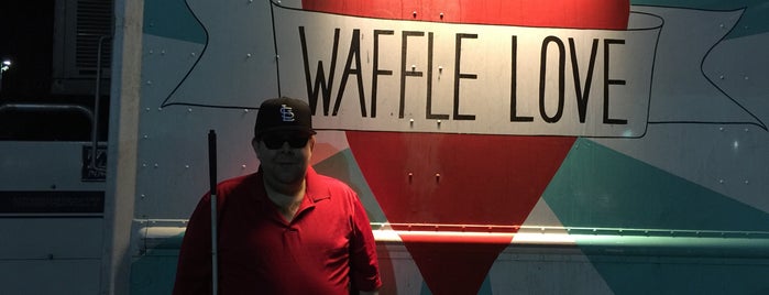 wafflelove is one of สถานที่ที่บันทึกไว้ของ Kaley.