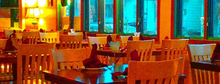 Thai Tida Restaurant is one of Gespeicherte Orte von Divy.