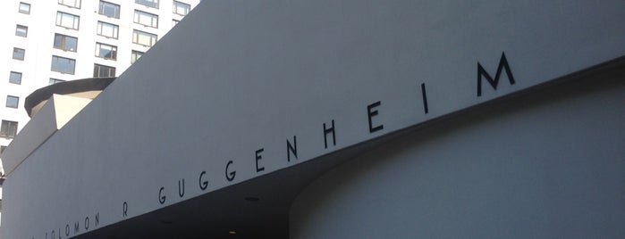 Solomon R Guggenheim Museum is one of Nino : понравившиеся места.